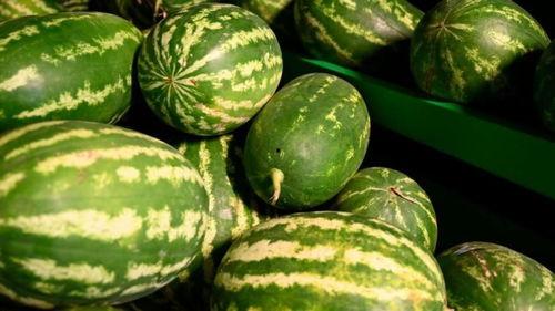 洛杉磯網(wǎng)紅吃瓜事件,一場網(wǎng)絡(luò)輿論的狂歡與反思